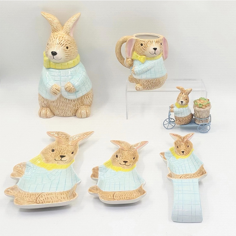 Plaid Bunny Tableware Ornament Set